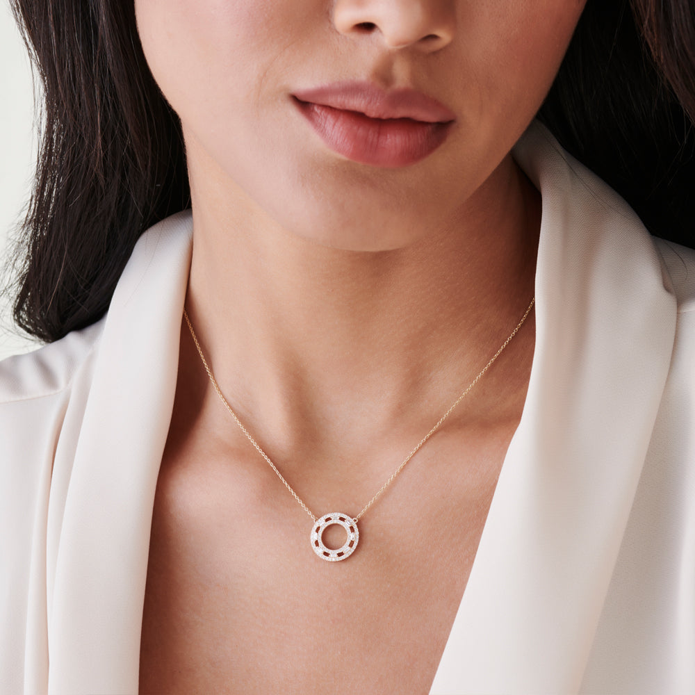 14k Full Circle Baguette & Round Diamond Necklace
