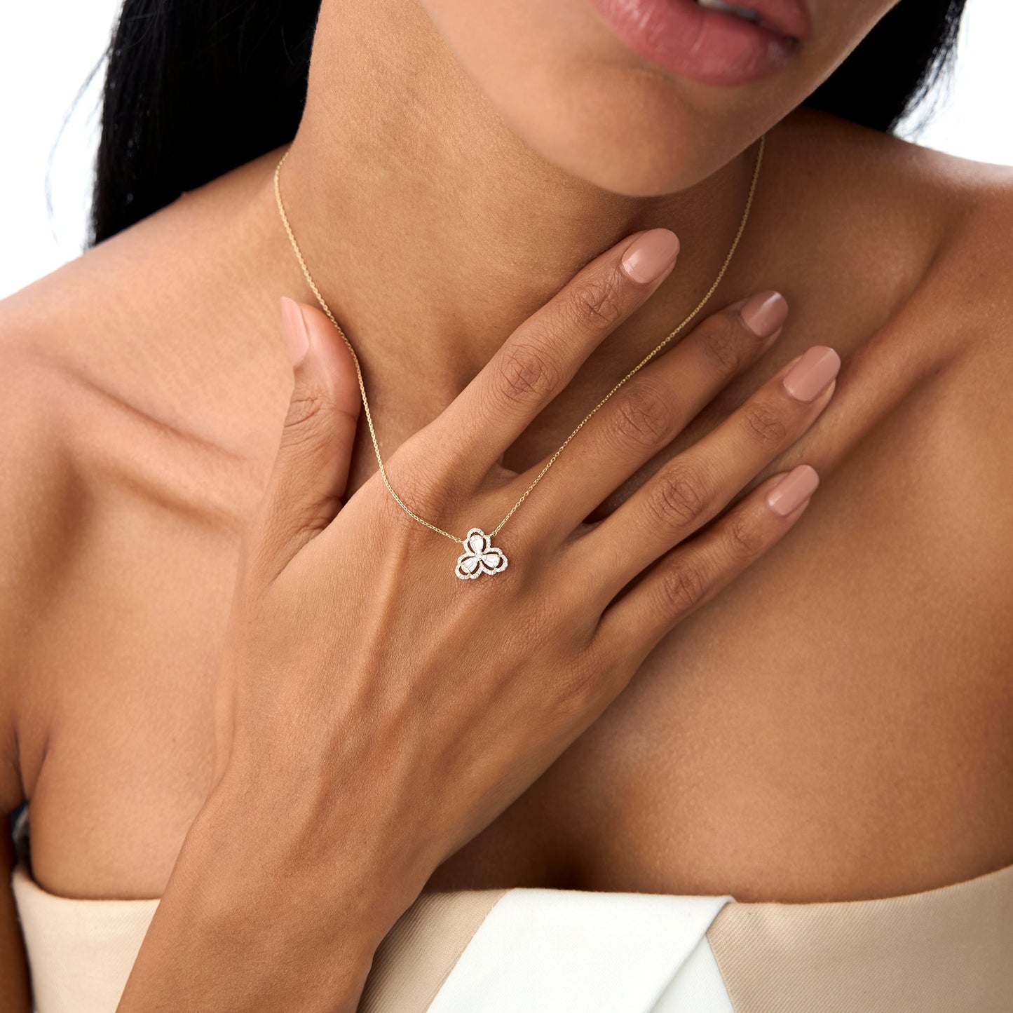 14K Gold Clover Baguette Diamond Necklace