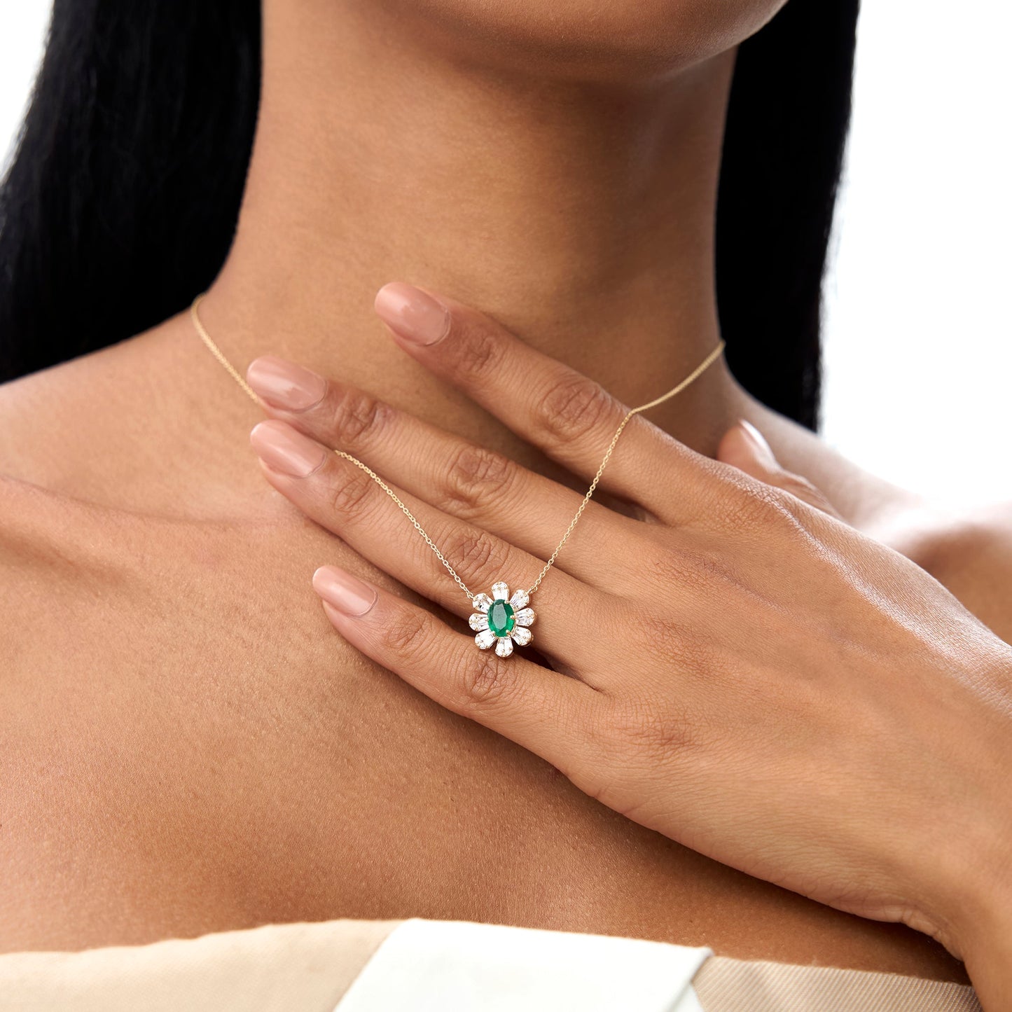 14k Oval Shape Emerald Necklace with Baguettes