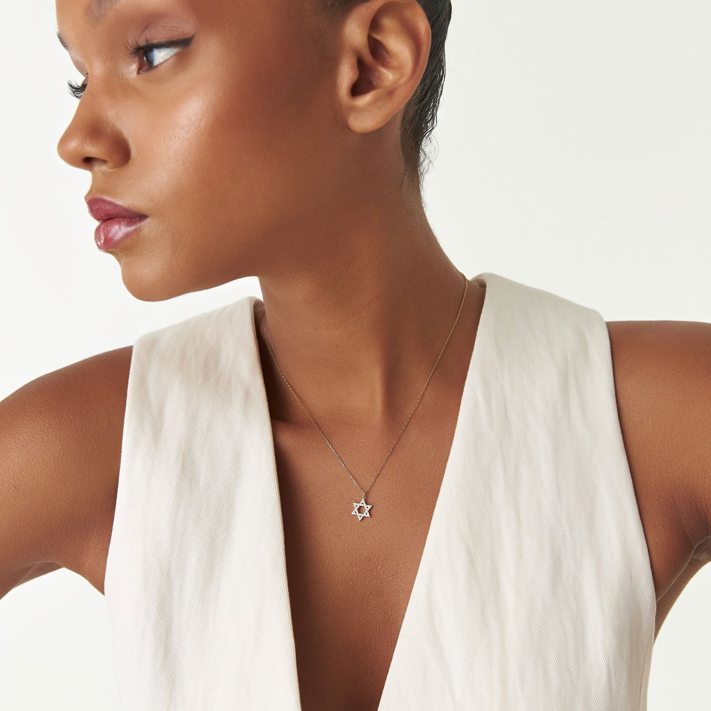 14k Star of David Round Diamond Necklace