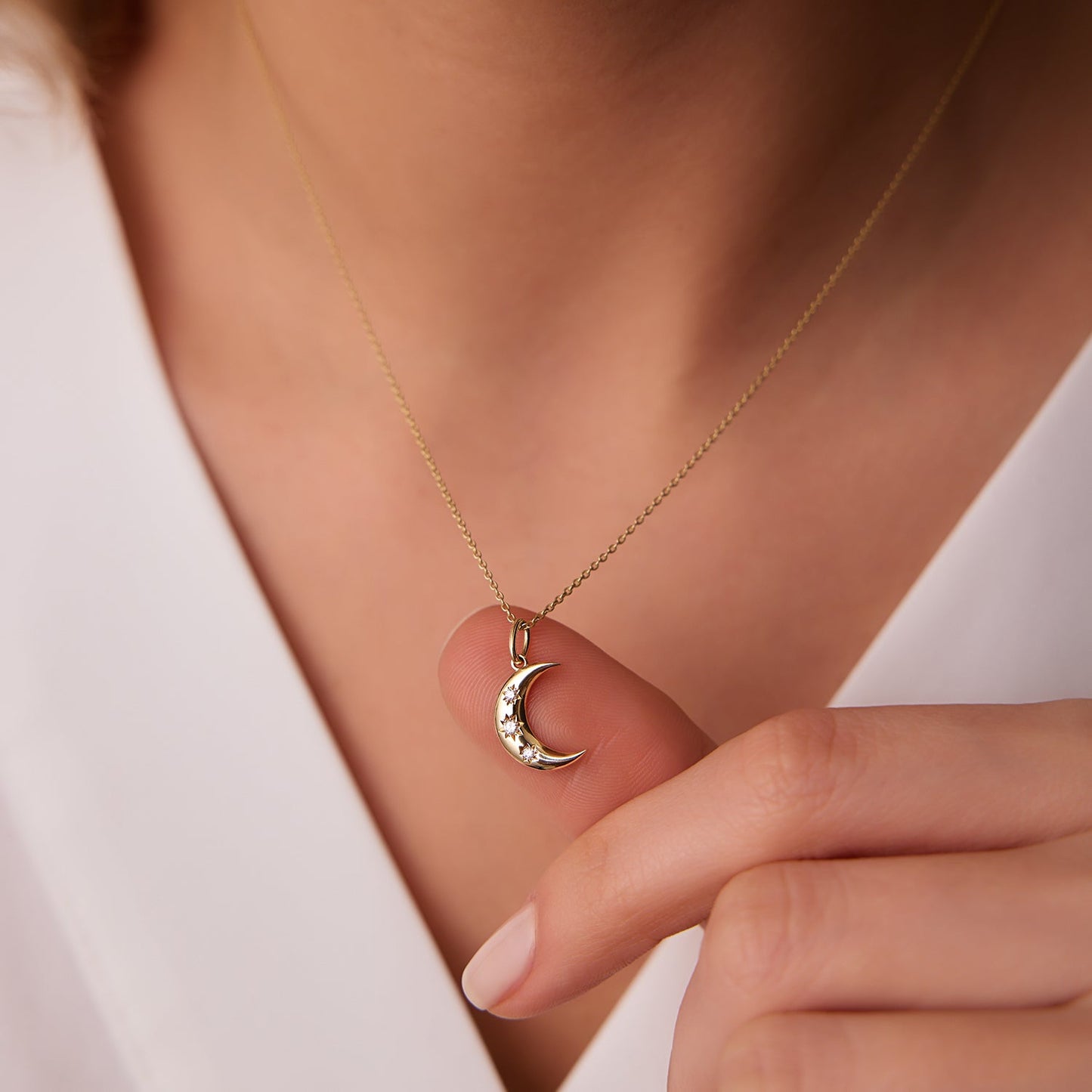 14k Star Setting Crescent Diamond Necklace