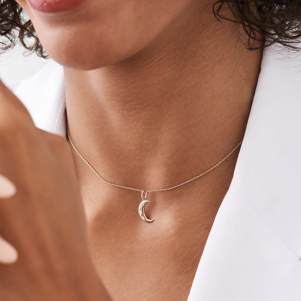 14k Star Setting Crescent Diamond Necklace