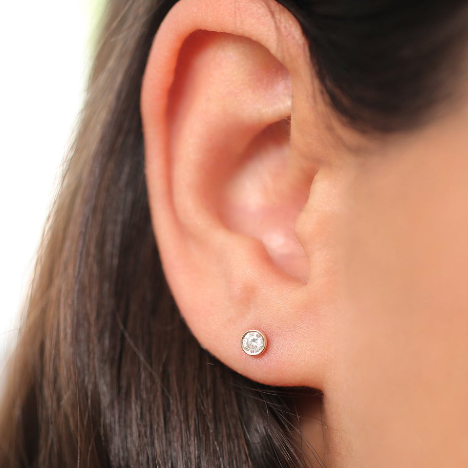 14K Bezel Setting Round Diamond Studs - Geum Jewels