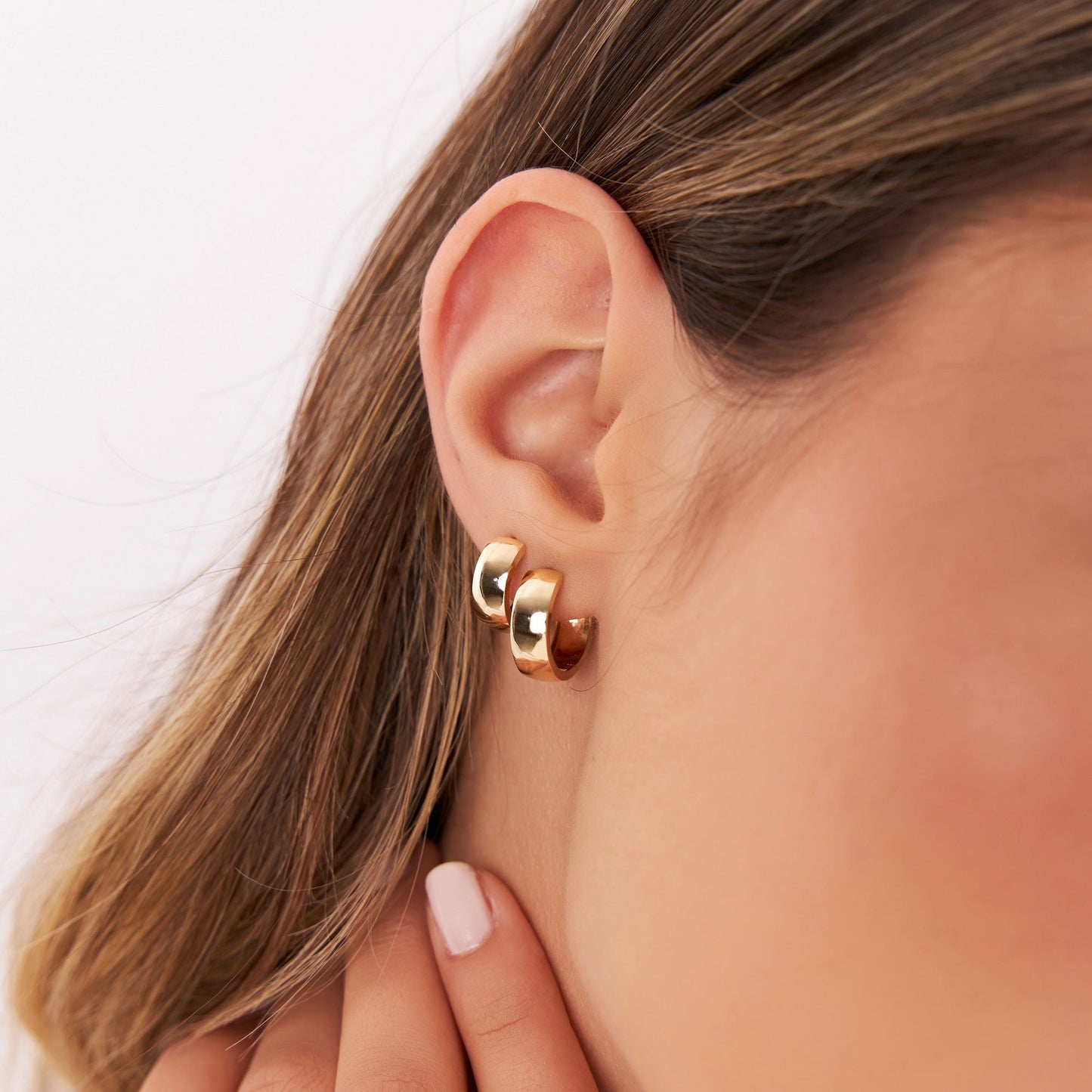 14K Chunky Gold Huggies - Geum Jewels