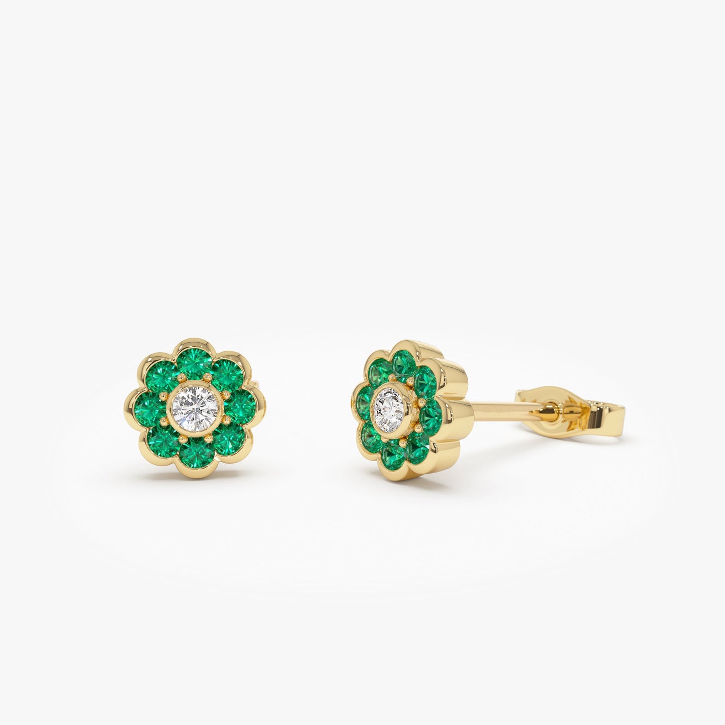 14K Bezel Setting Emerald Flower Diamond Studs - Geum Jewels