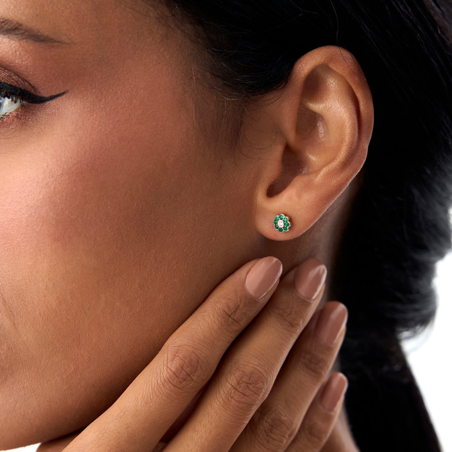 14K Bezel Setting Emerald Flower Diamond Studs - Geum Jewels