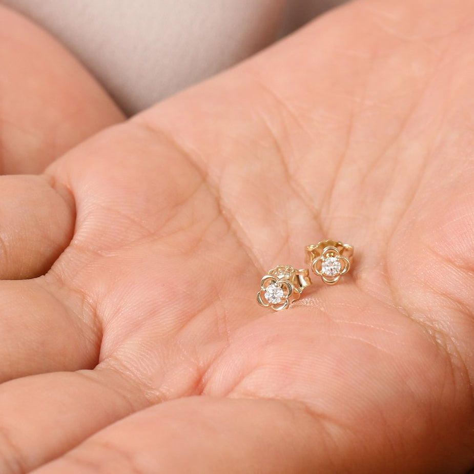 14k Diamond Clover Earrings - Geum Jewels