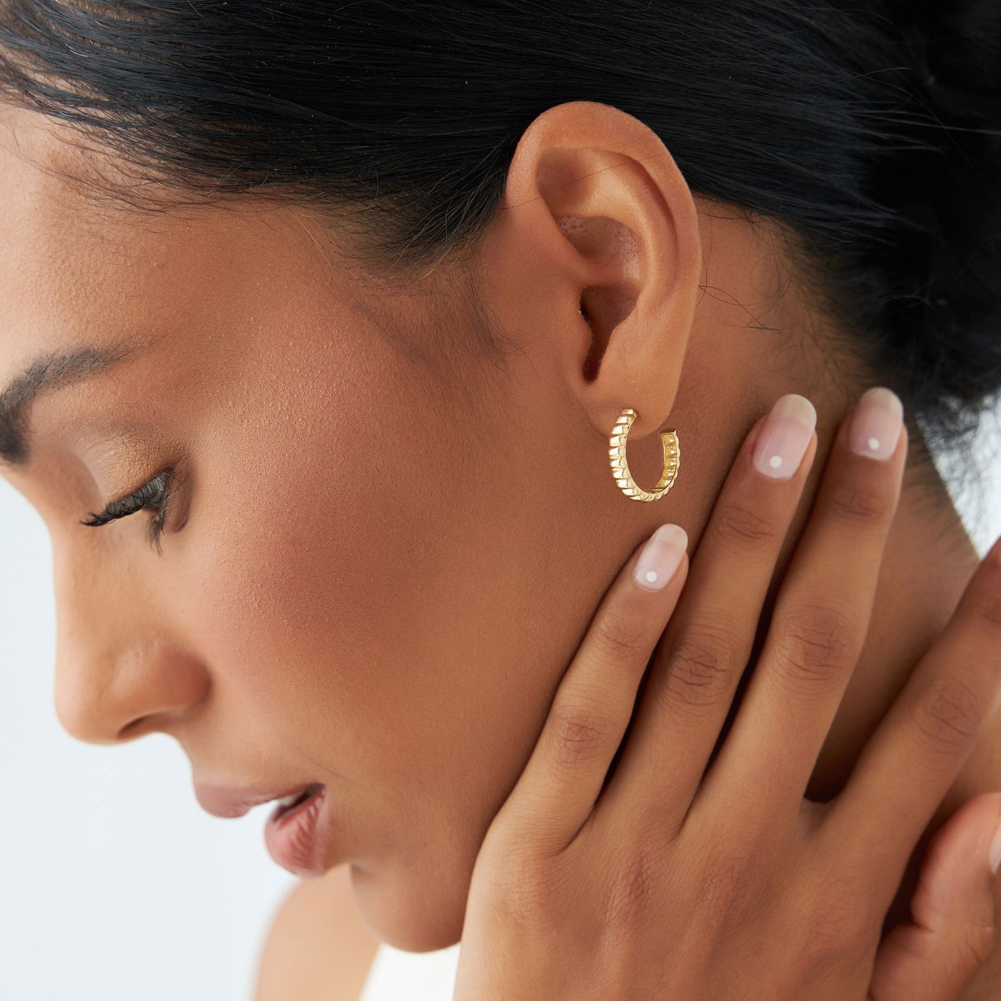 14k Gold Bubble C Hoop Earrings - Geum Jewels