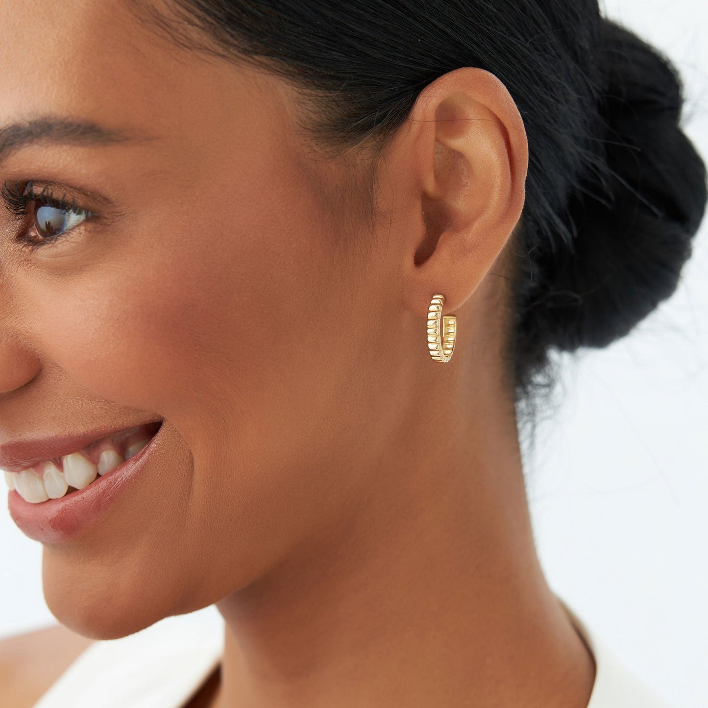 14k Gold Bubble C Hoop Earrings - Geum Jewels