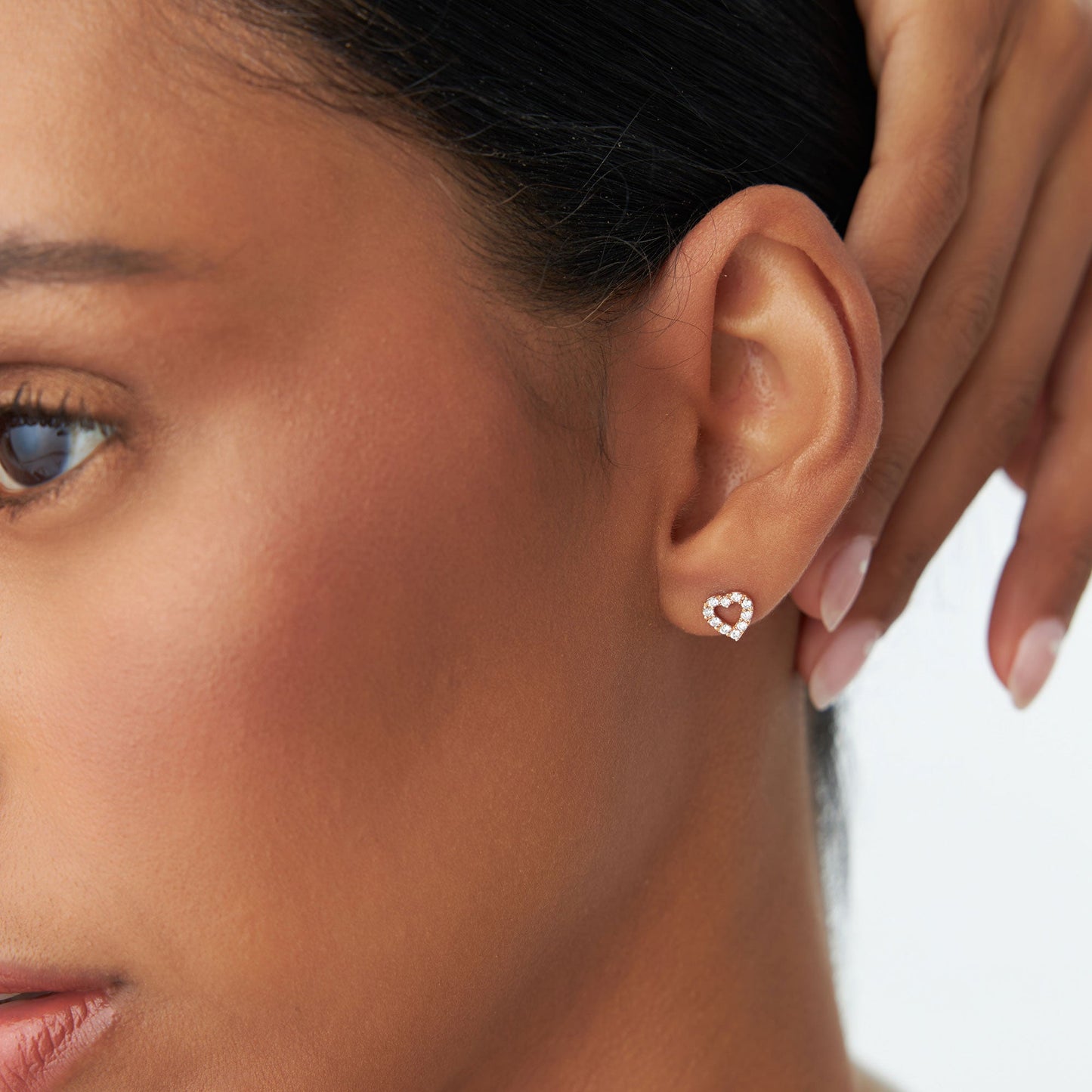 14K Gold Mini Heart Earrings Diamond Studs - Geum Jewels