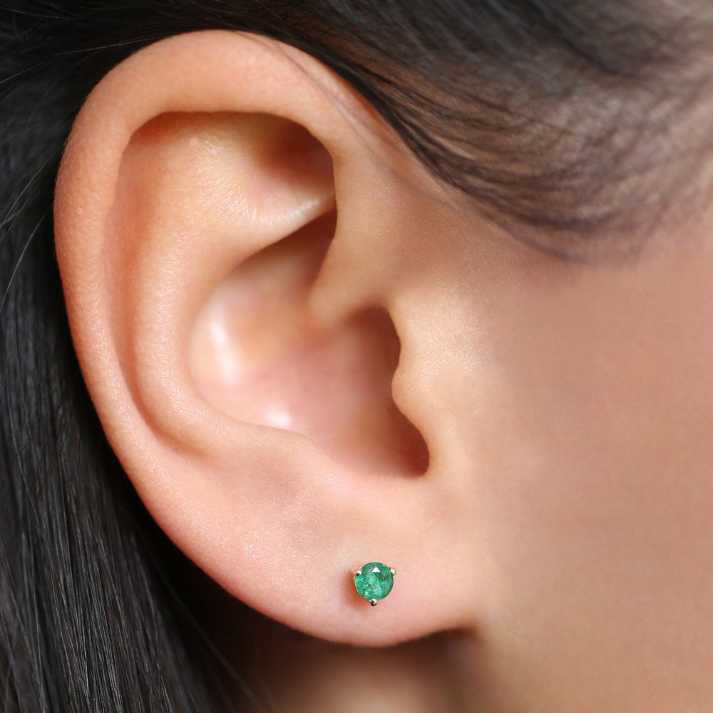 14K Gold Round Cut Emerald Stud Earrings - Geum Jewels