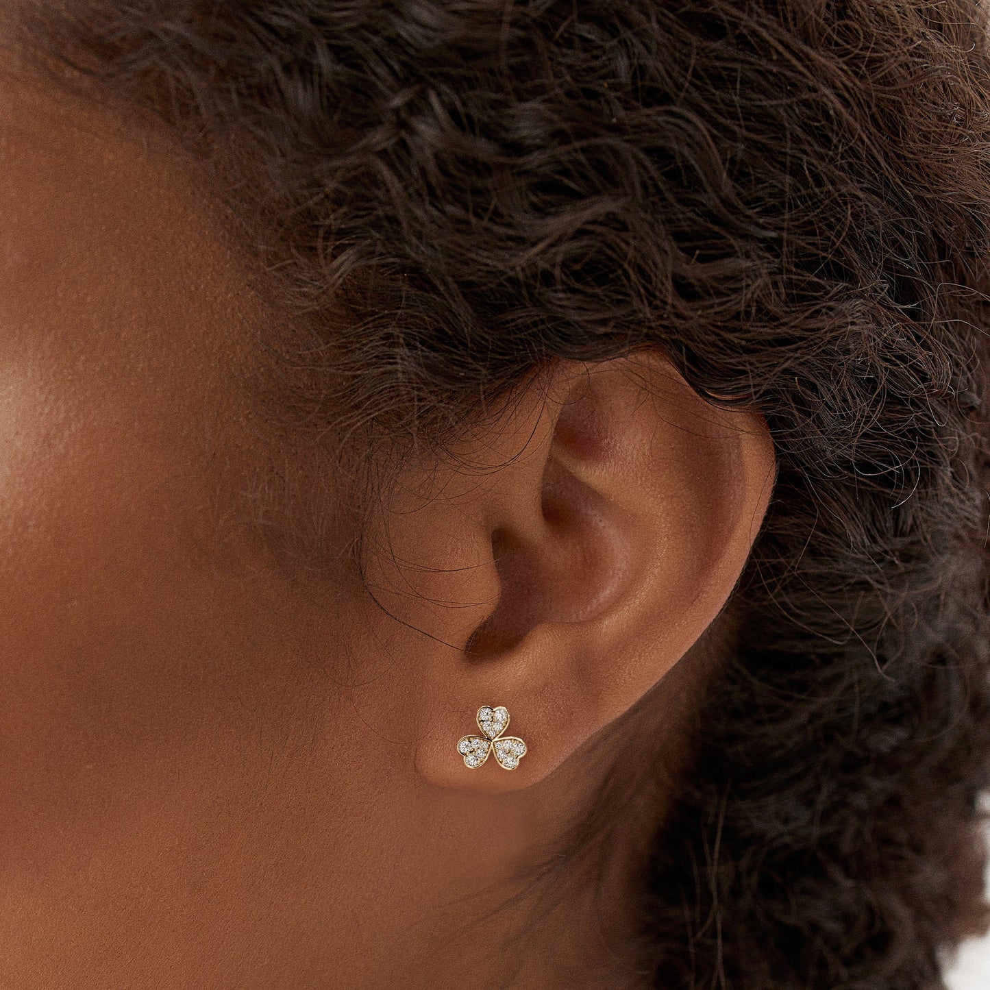 14K Pave Clover Diamond Earrings - Geum Jewels