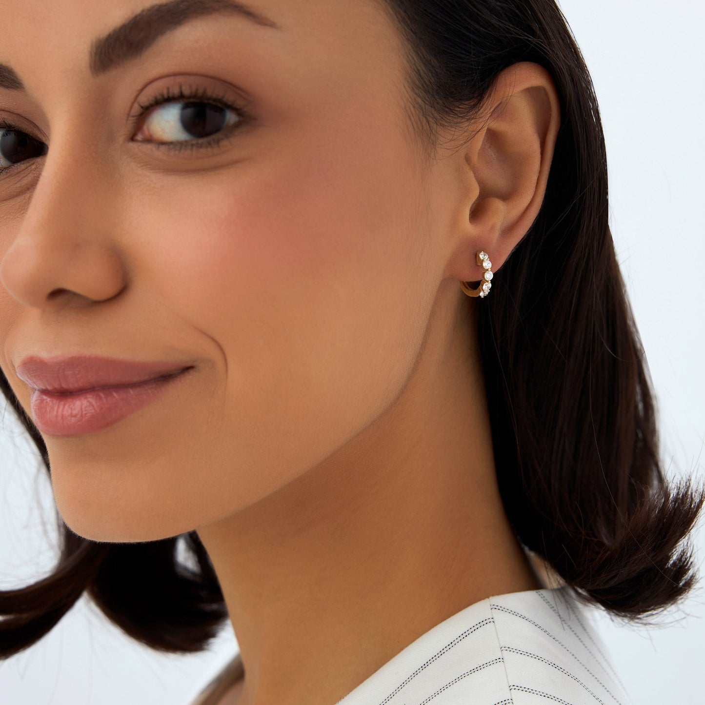 14k Shared Prong Diamond Hoops - Geum Jewels