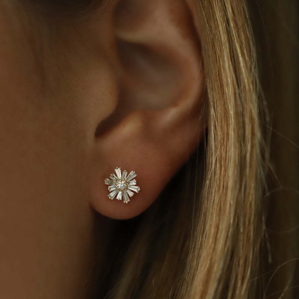 14k Tapered Baguette Unique Diamond Earrings - Geum Jewels