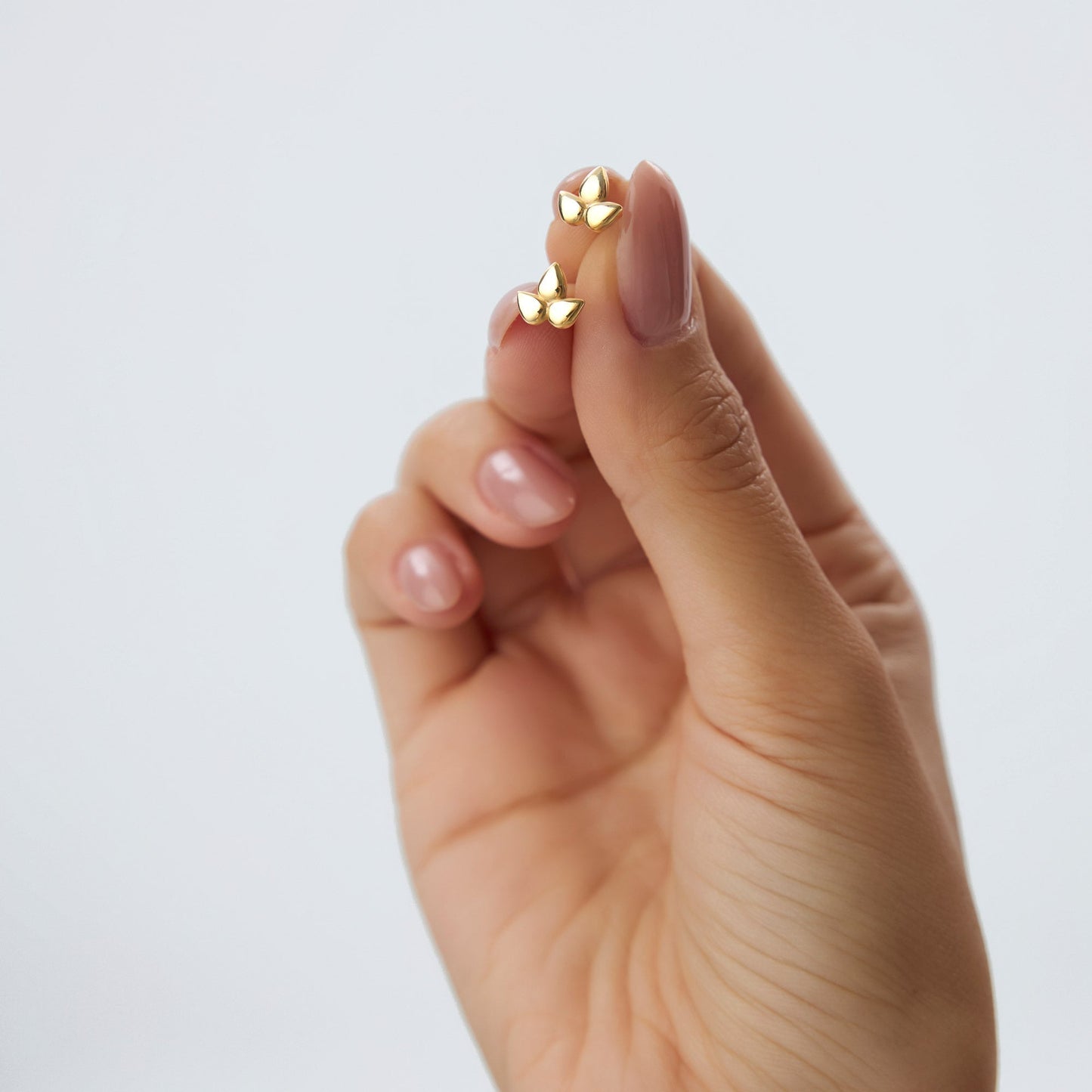 14K Trio Petal Stud Earrings - Geum Jewels
