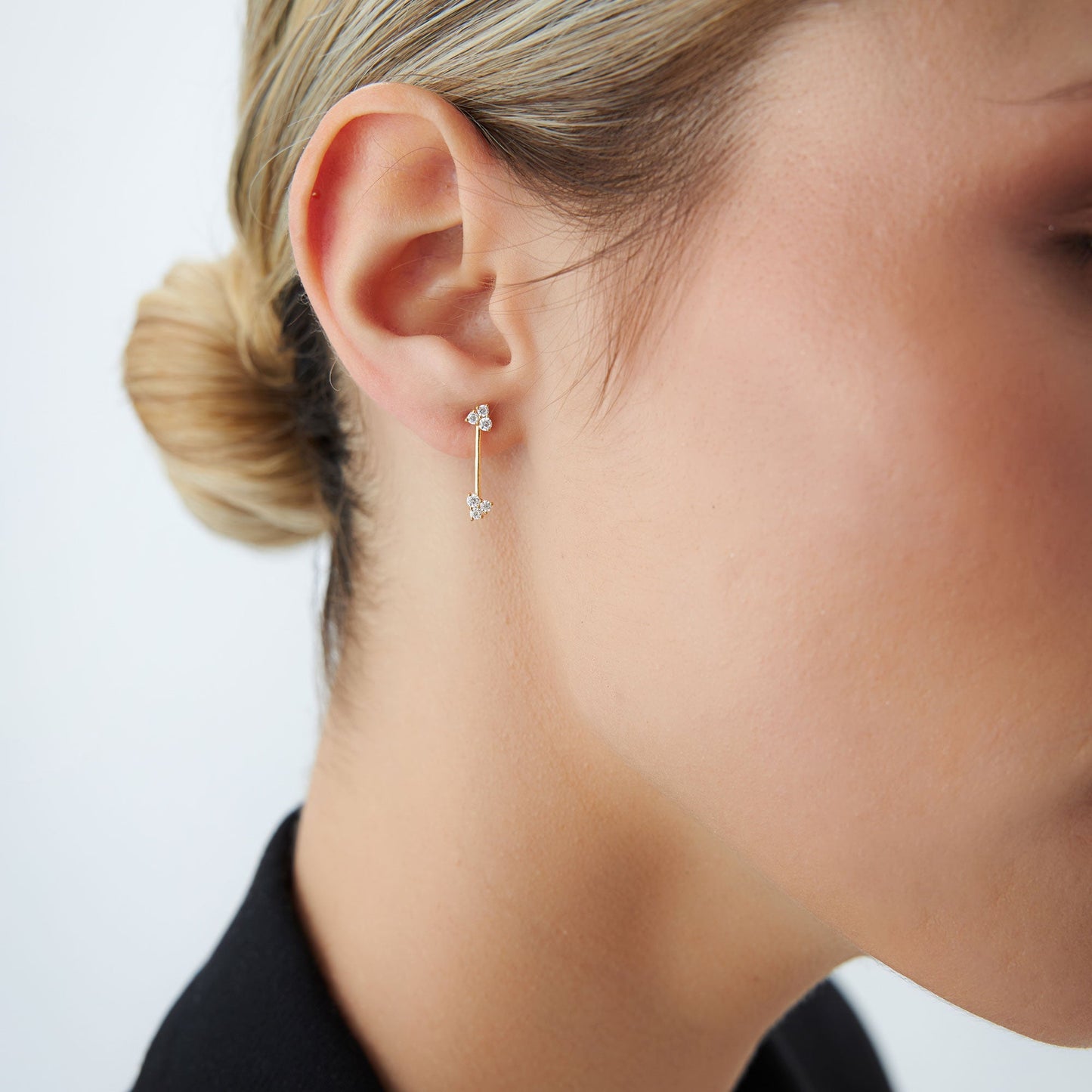 14k Vertical Bar Diamond Earrings - Geum Jewels