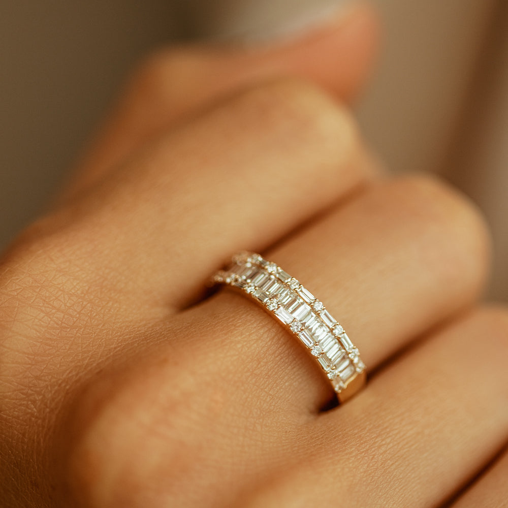 14K Baguette & Round Diamond Wedding Band