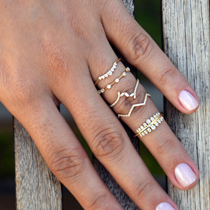 14K Gold Curved Diamond Ring