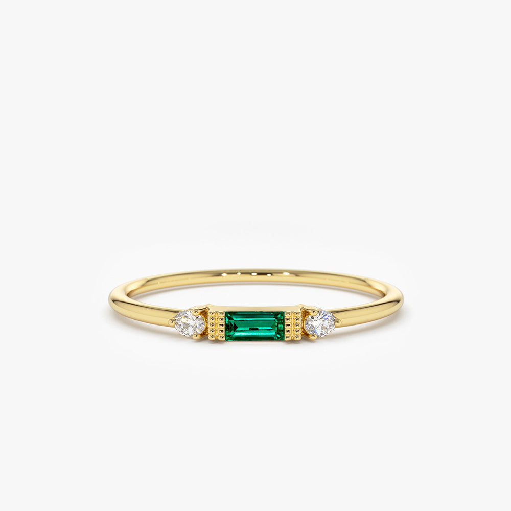 https://cdn.shopify.com/s/files/1/2040/6431/products/R11228YWE_1x1_790c0b35-0a8e-45b9-9c8f-70a51d0f3d11.jpg?v=1630546507