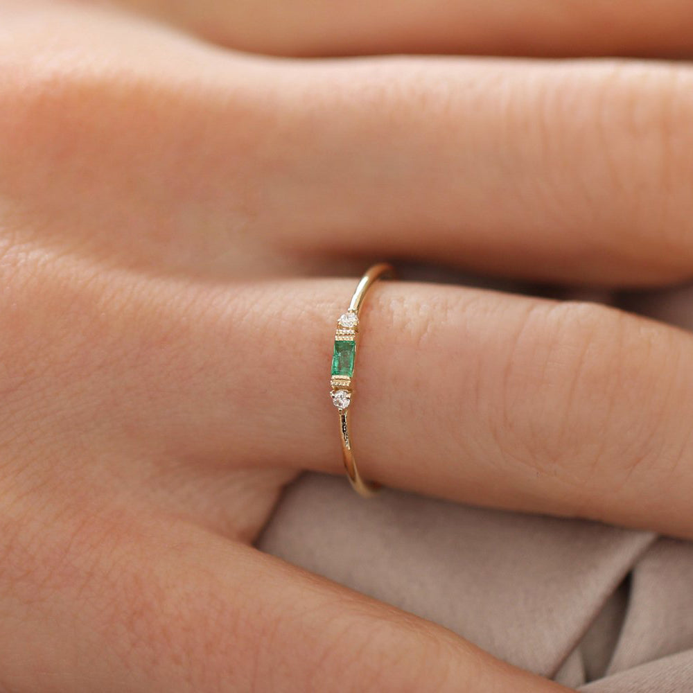 14k Baguette Emerald with Diamond Ring