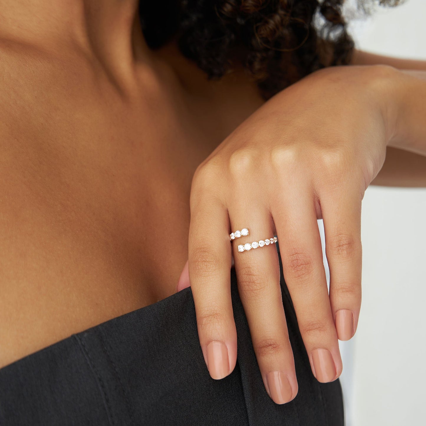 14k Cross Over Graduated Diamond Wrap Ring