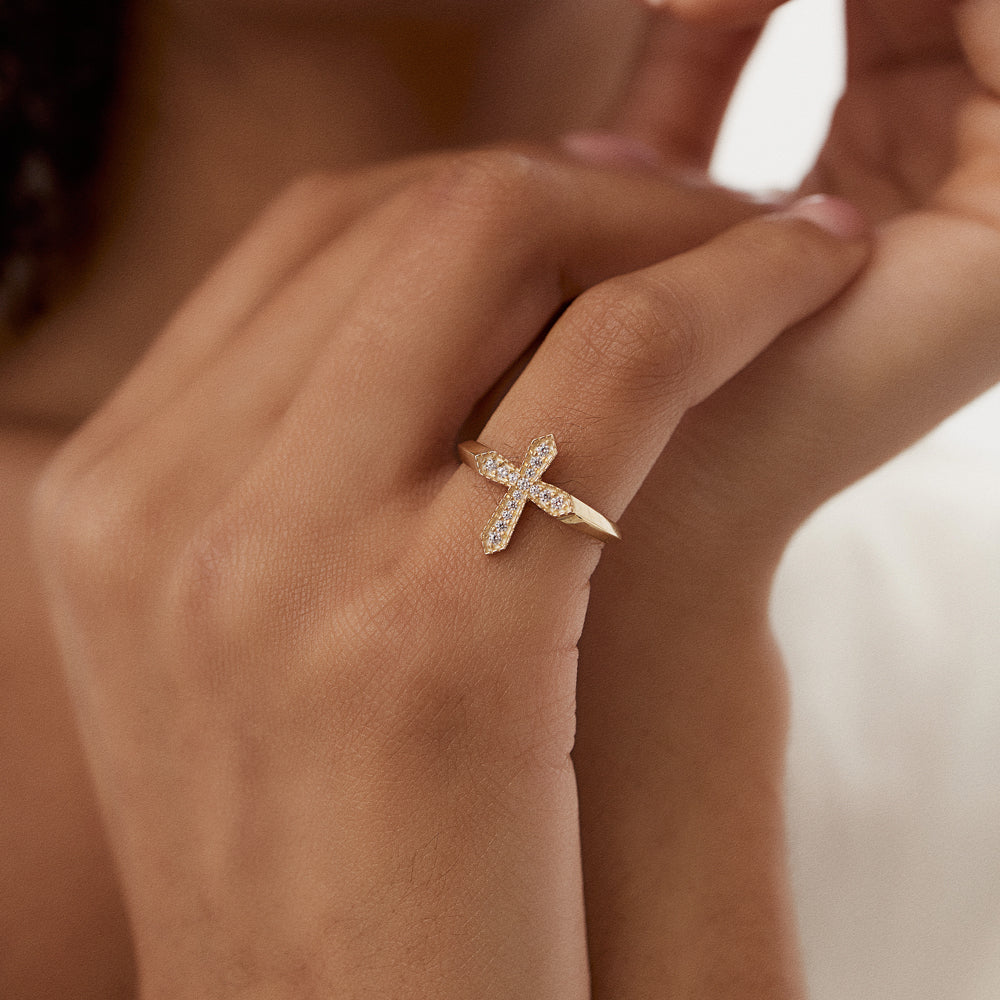 14k Diamond Cross Ring