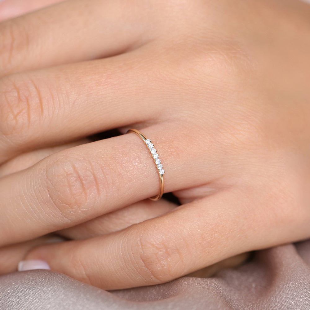 14k Gold 7 Stone Petite Diamond Wedding Band
