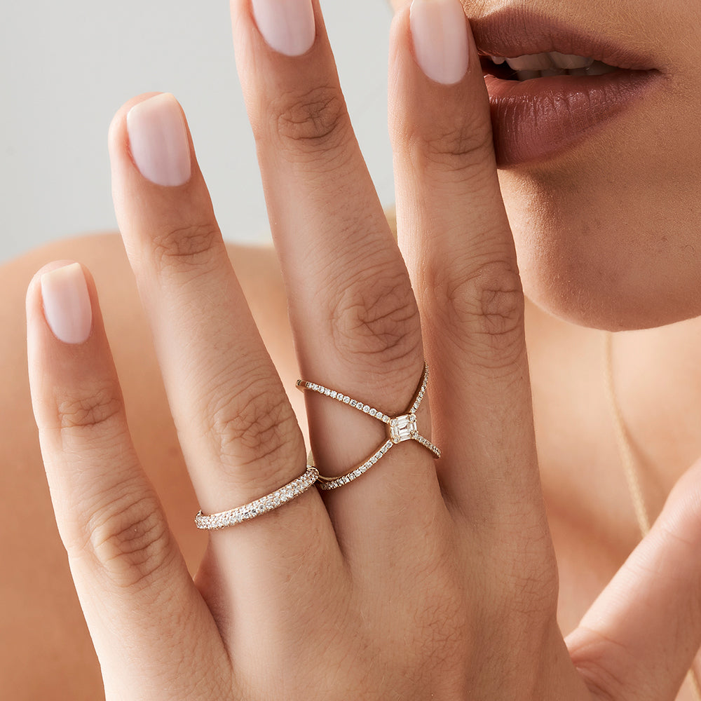 14k Gold Baguette and Round Diamond Illusion Setting Statement Ring