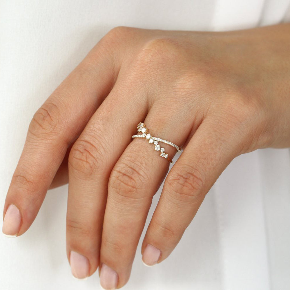 14k Gold Criss Cross Diamond Cluster Ring