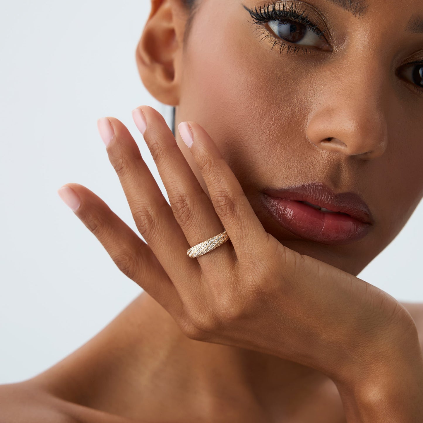 14k Gold Unique Twist Design Pave Diamond Ring