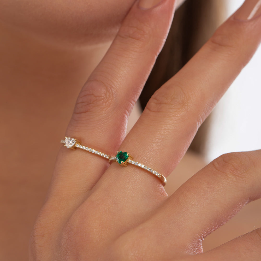 14k Heart-Shaped Emerald Ring
