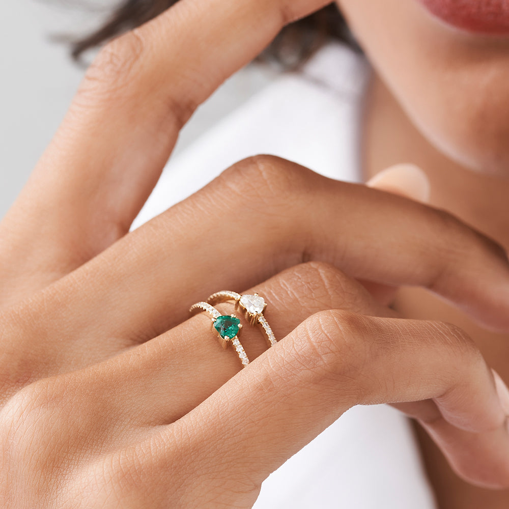 14k Heart-Shaped Emerald Ring