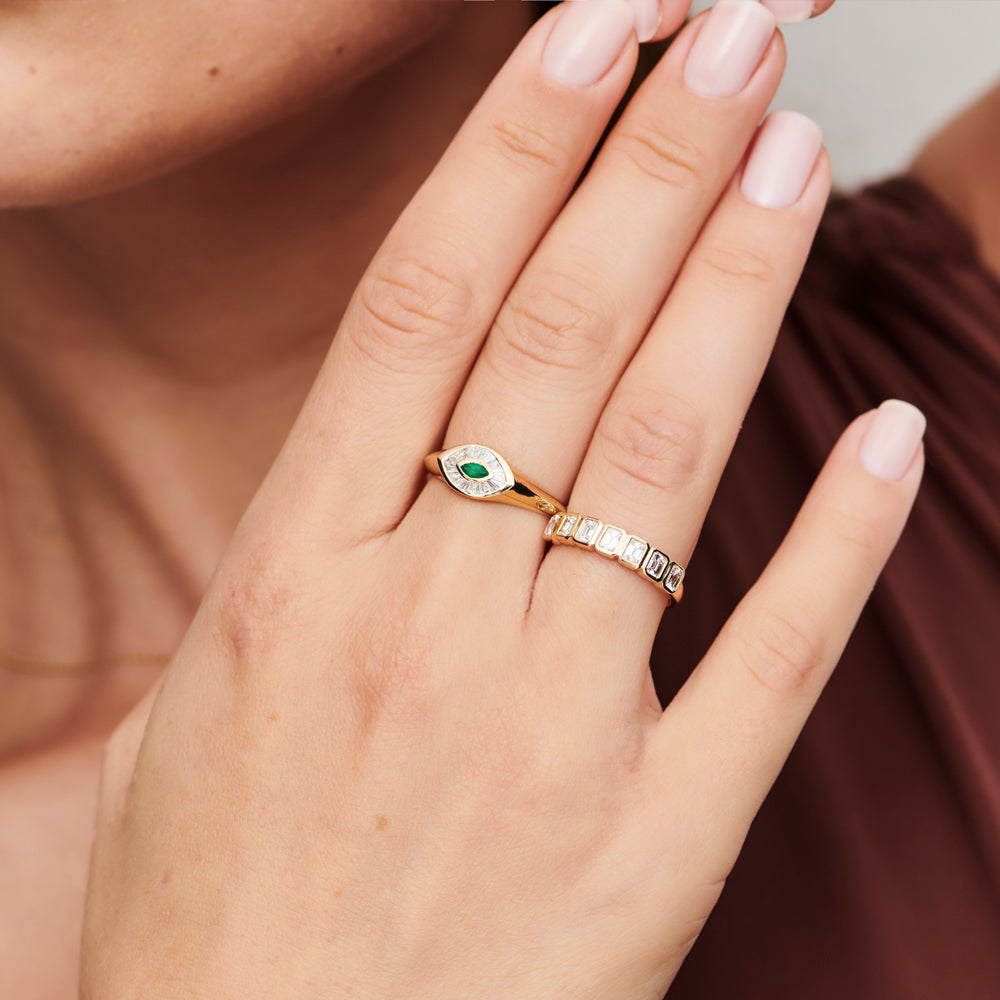 14k Marquise Shaped Emerald and Baguette Diamond Ring