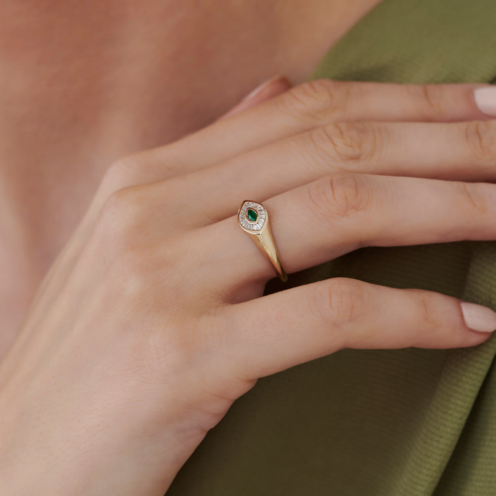 14k Marquise Shaped Emerald and Baguette Diamond Ring