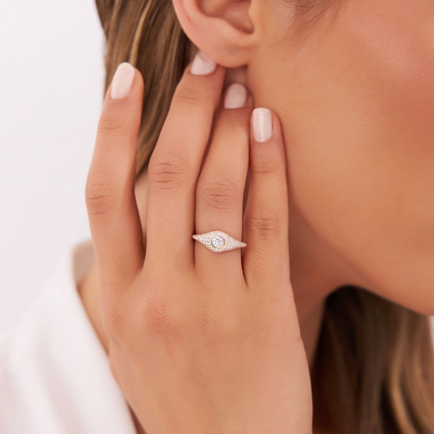 14K Pave Setting Round Diamond Signet Ring