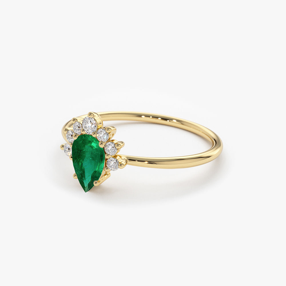 14k Pear Shape Emerald Engagement Ring