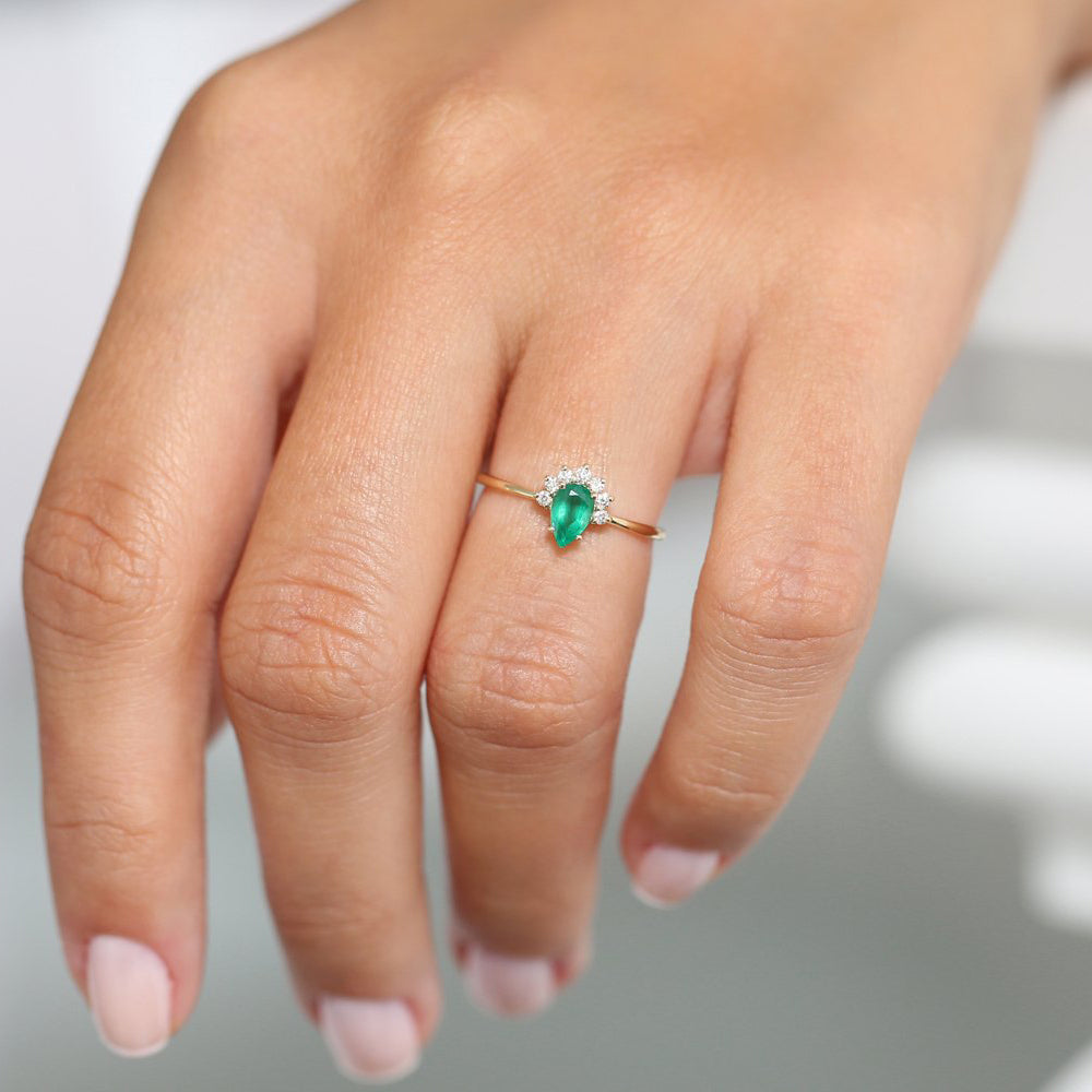 14k Pear Shape Emerald Engagement Ring