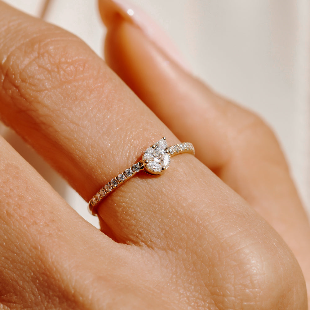 14k Pear Shape Illusion Setting Diamond Engagement Ring