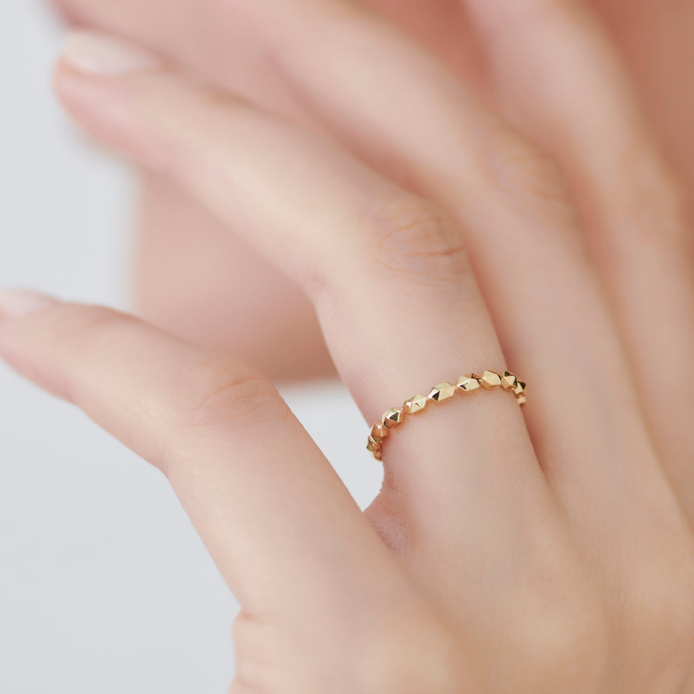14k Petite Mini Pyramid Ring