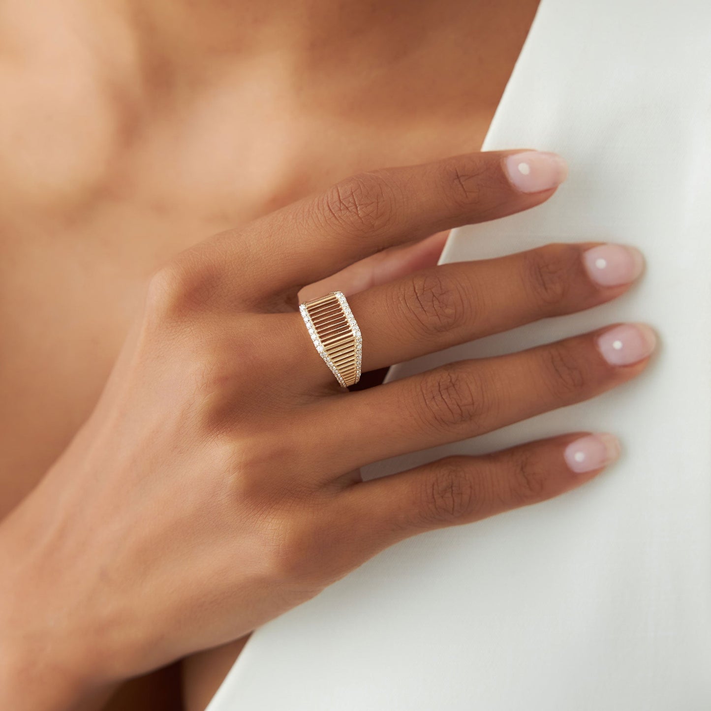 14k Ribbed Unique Design Diamond Signet Ring