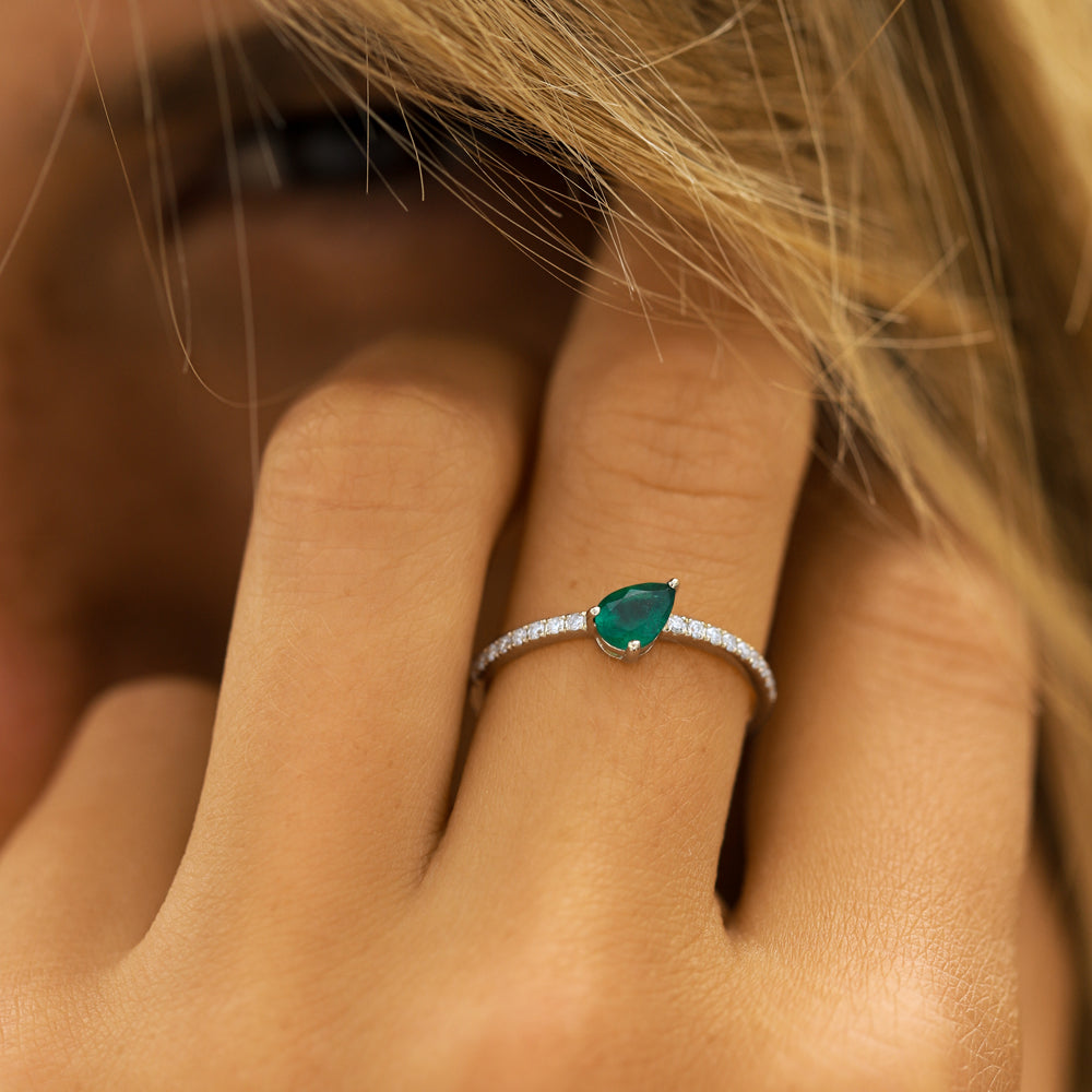 14k Slanted Pear Shape Emerald Ring with Pave Diamonds
