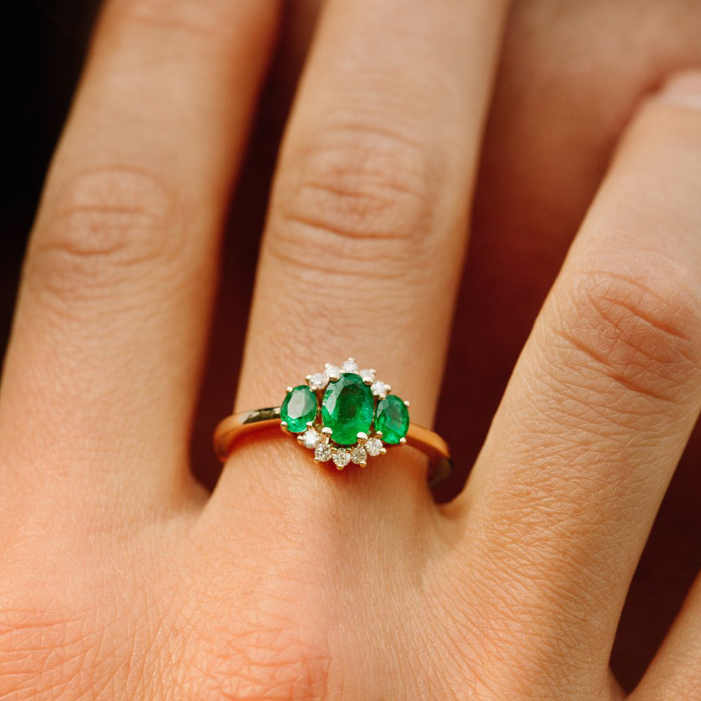 14k Three Stone Emerald Cluster Ring