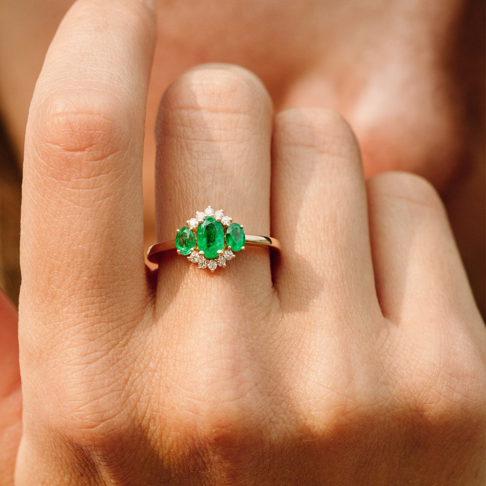 14k Three Stone Emerald Cluster Ring