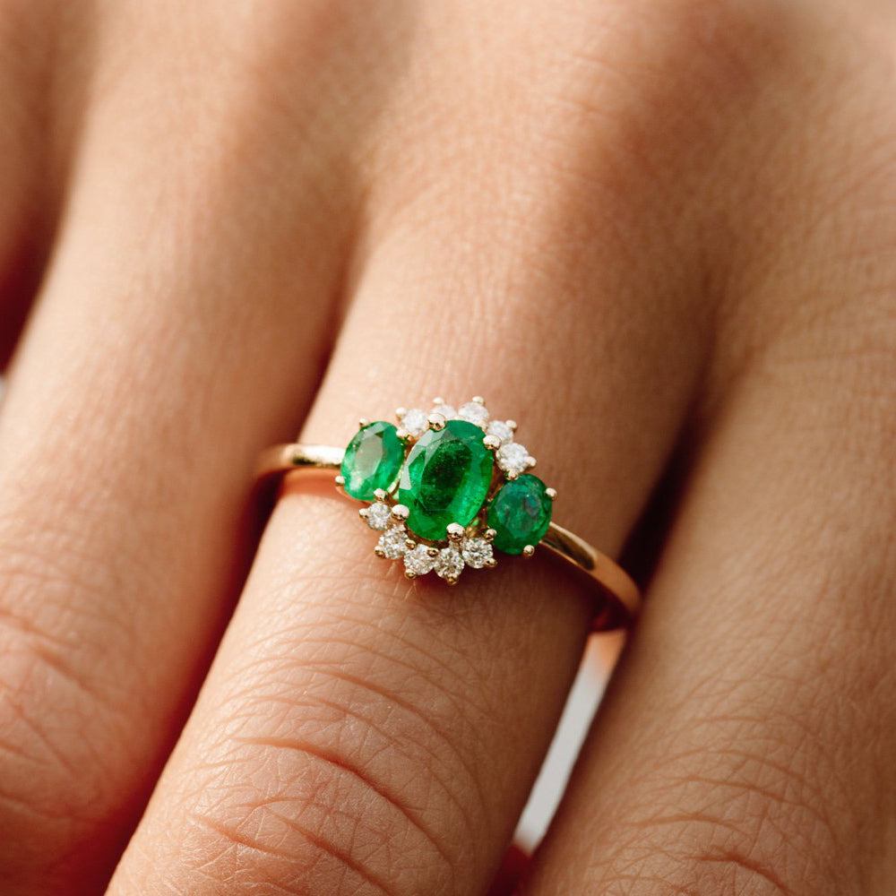 14k Three Stone Emerald Cluster Ring