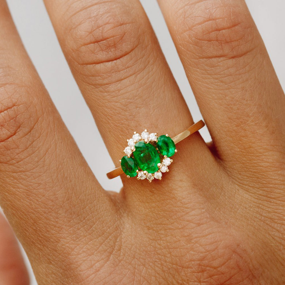 14k Three Stone Emerald Cluster Ring