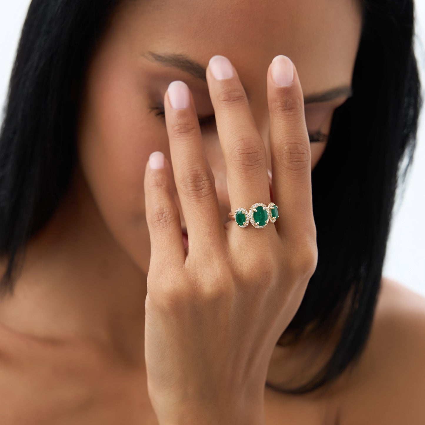 14K Three Stone Emerald Diamond Engagement Ring