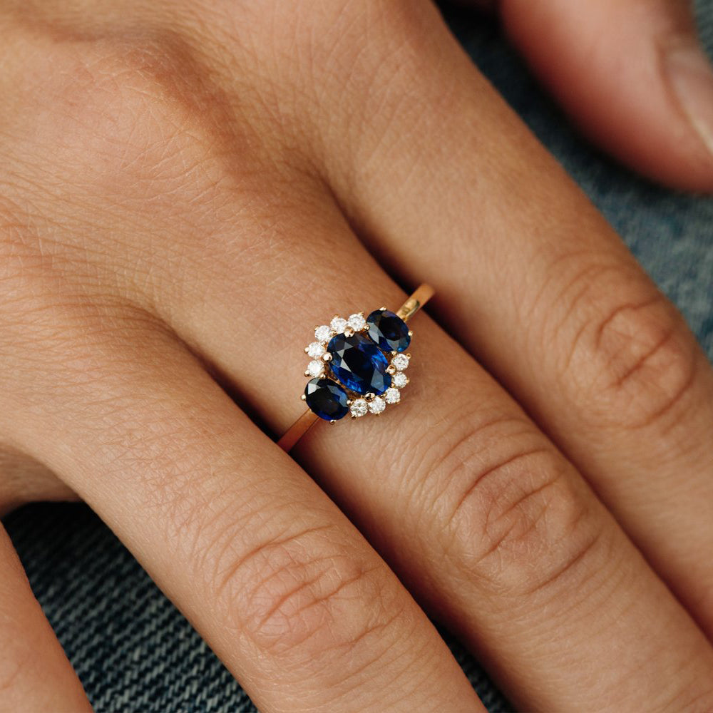14k Three Stone Sapphire Cluster Ring