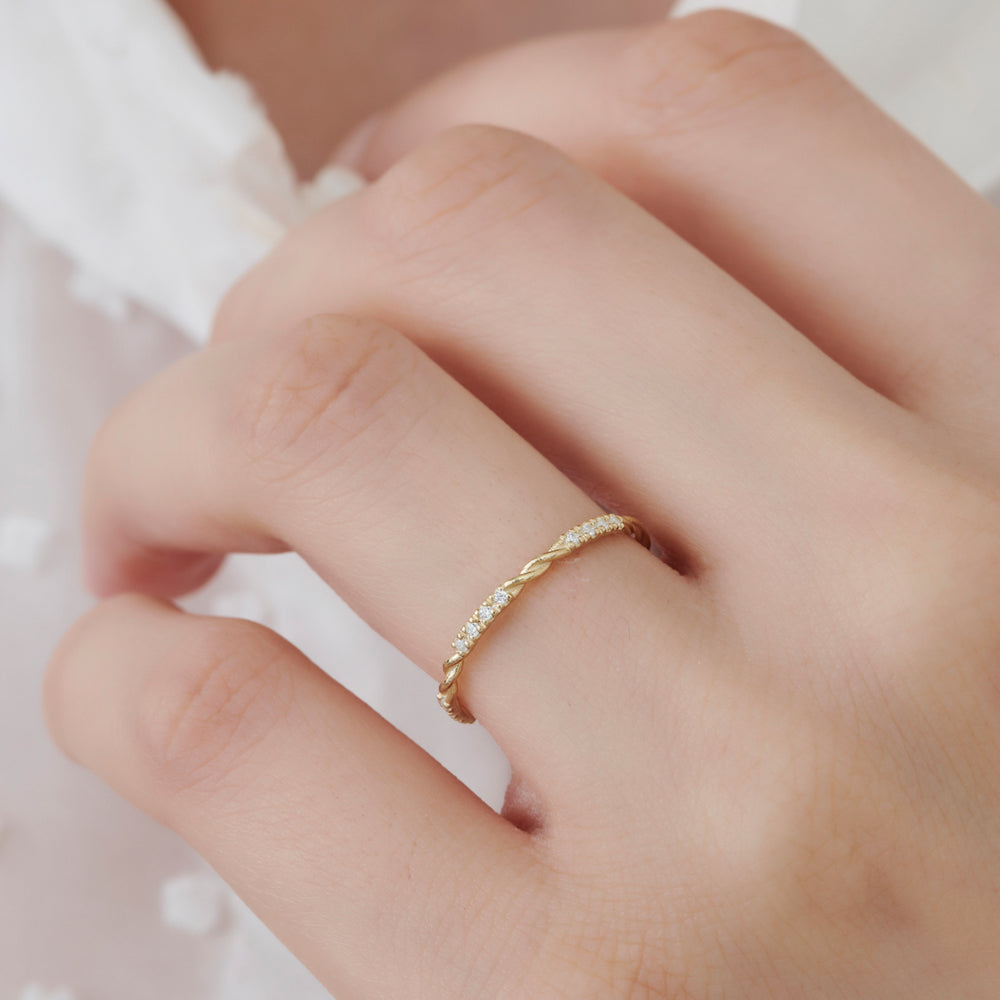 14k Twisted Rope Eternity Diamond Ring