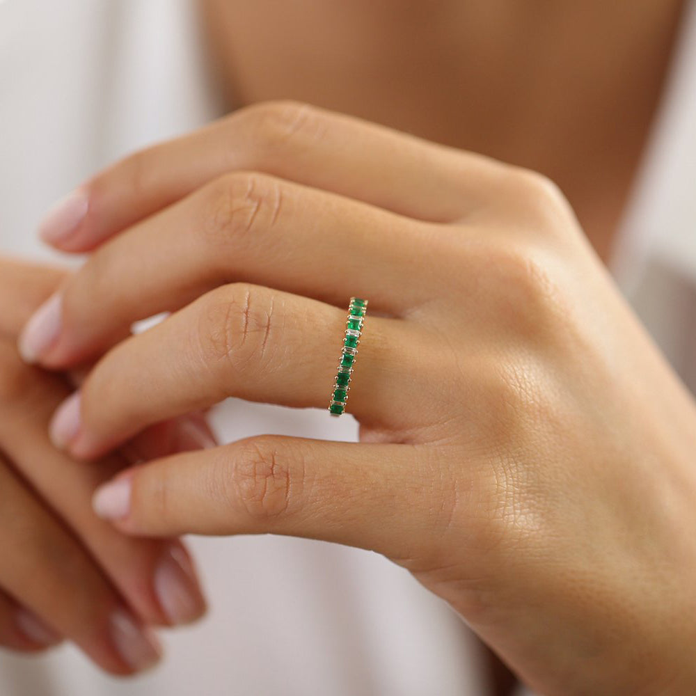 14k Unique Princess Cut Emerald and Baguette Diamond Ring