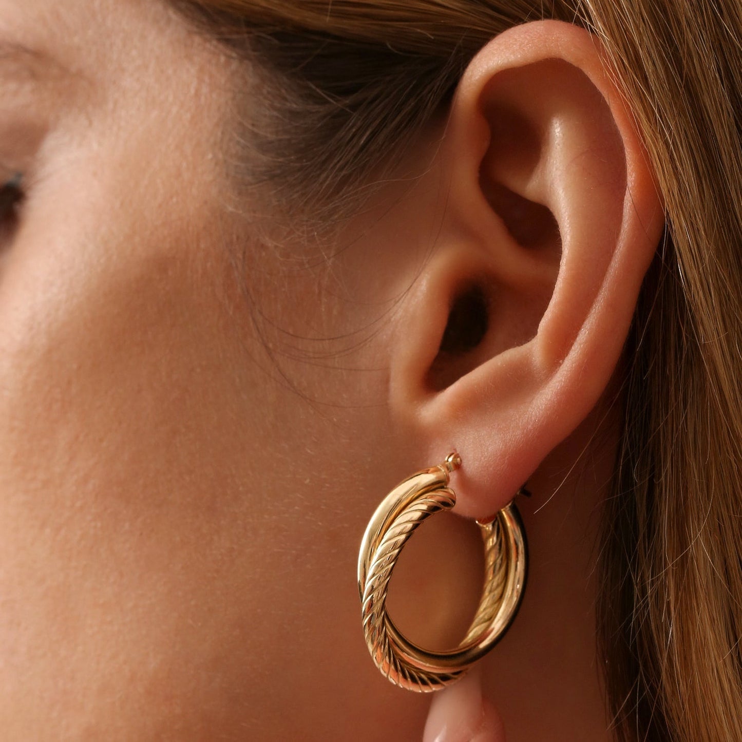 14k Intertwined Gold Hoop Earrings 30MM - Geum Jewels